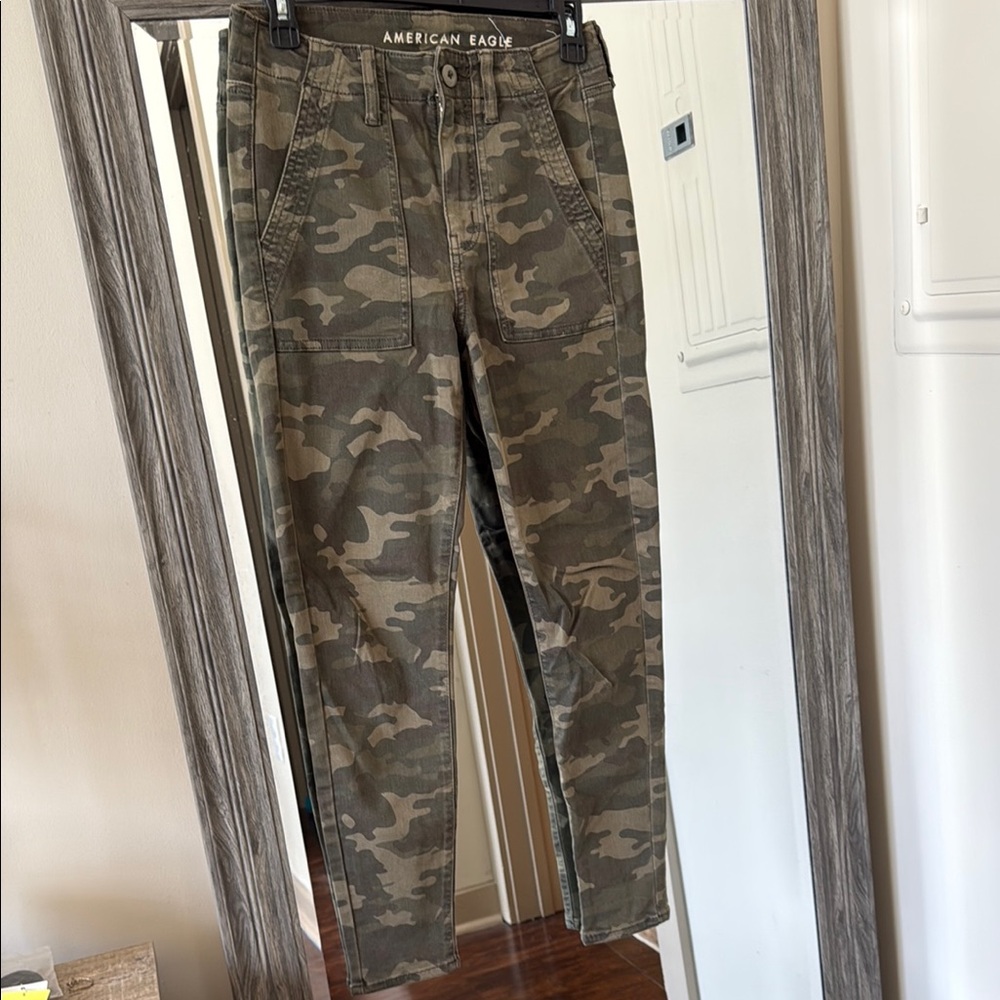 American Eagle Outfitters Green and Brown Slim Jeans